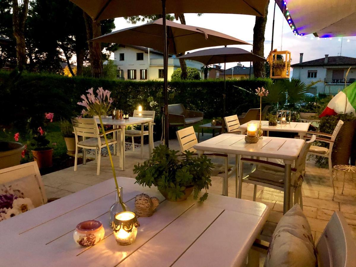 Hotel International Sirmione Exterior foto